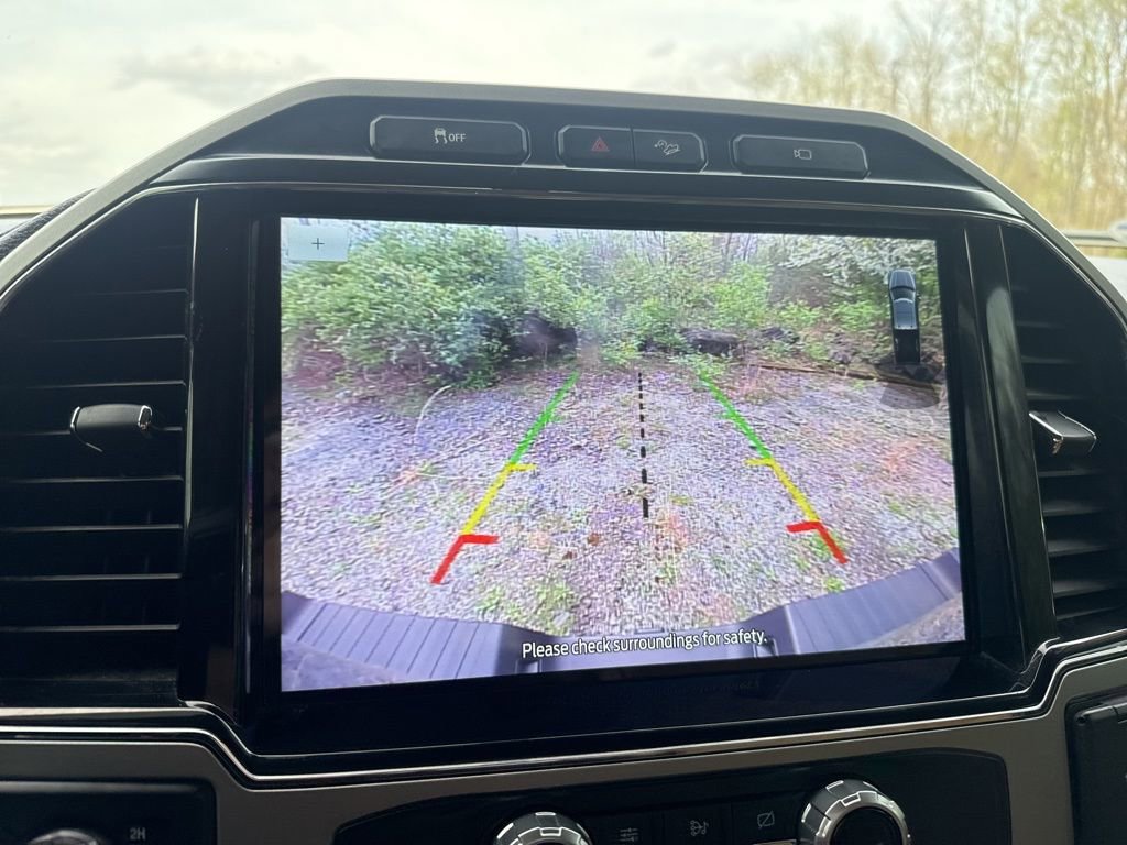 Used 2022 Ford F350 Lariat w/ Chrome Package image 32