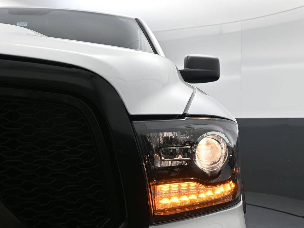 Used 2024 RAM 1500 Classic Warlock image 11