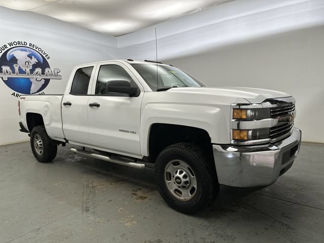 Used 2018 Chevrolet Silverado 2500 W/T w/ WT Convenience Package AWD/4WD image 11