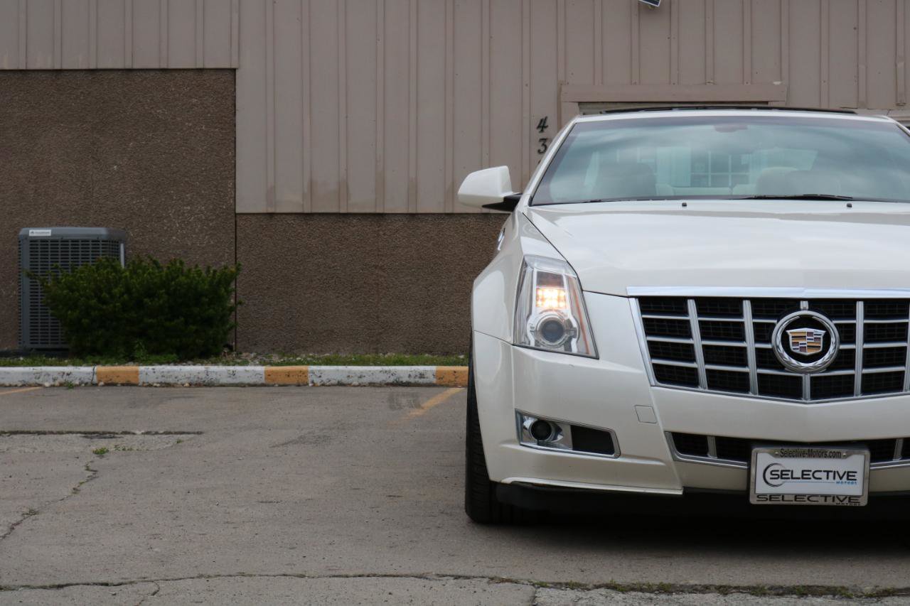 Used 2014 Cadillac CTS Performance w/ Performance Luxury Package AWD/4WD image 3