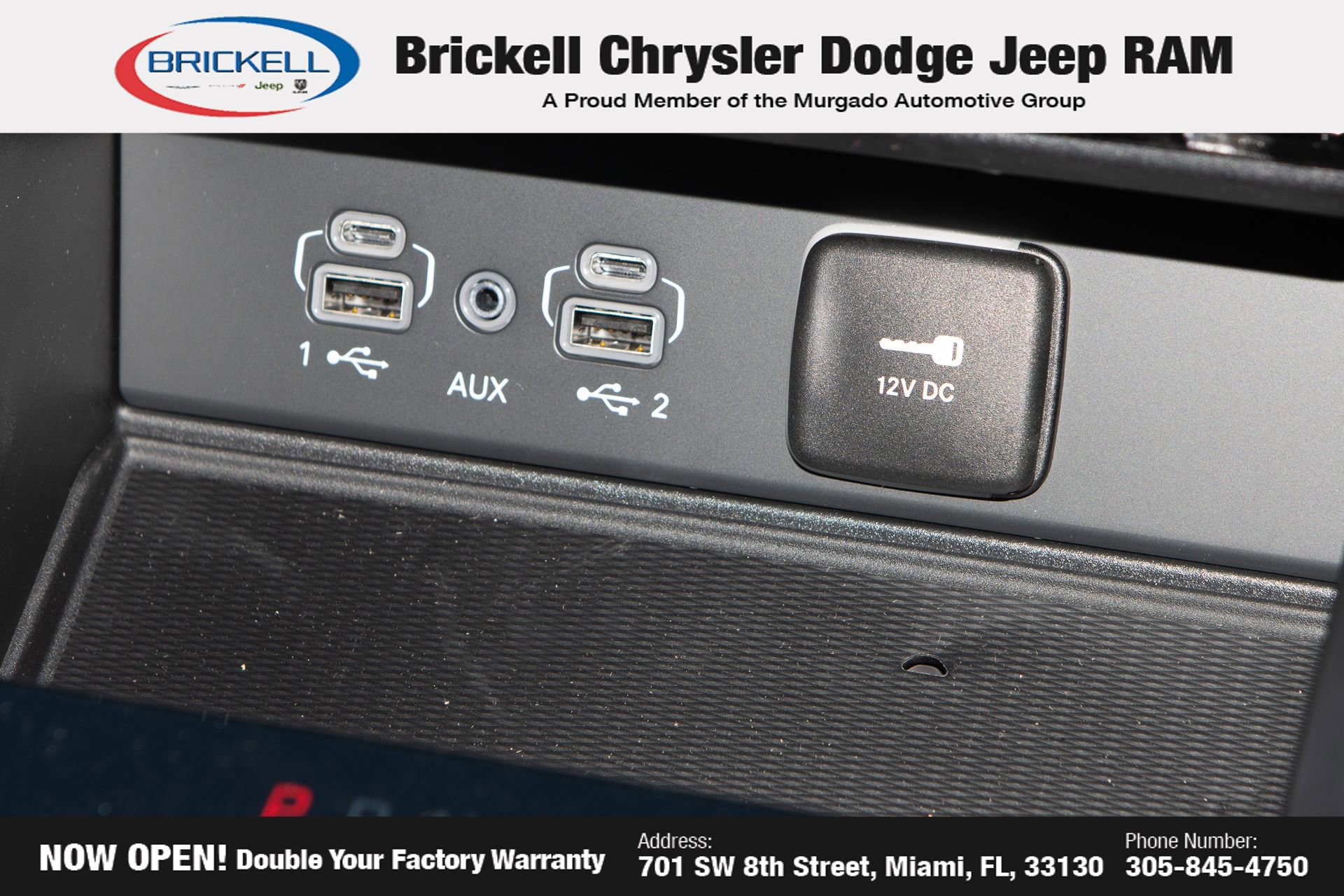 New 2025 Jeep Grand Cherokee Laredo w/ Luxury Tech Group I image 25