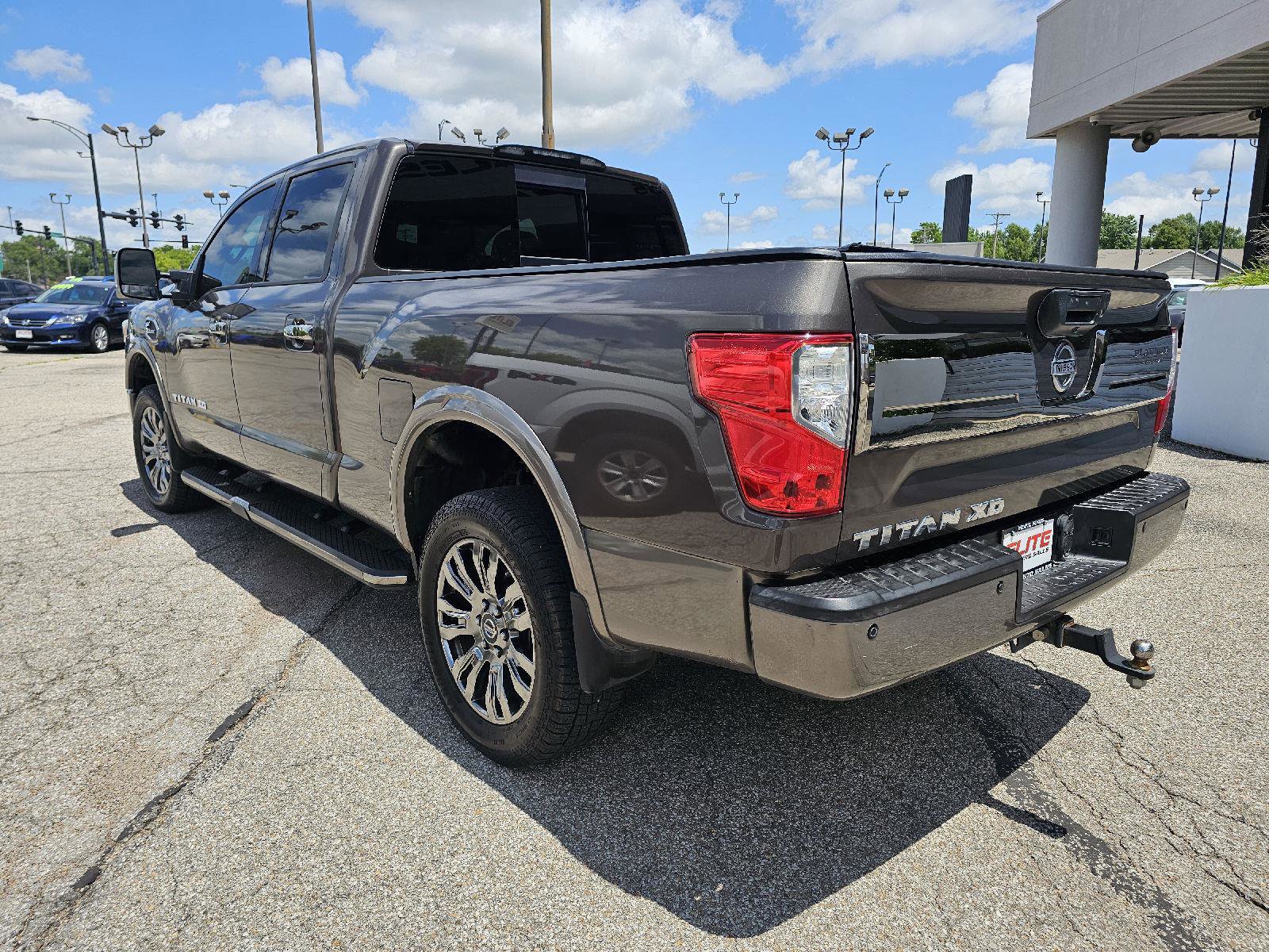 Used 2016 Nissan Titan Platinum Reserve image 7