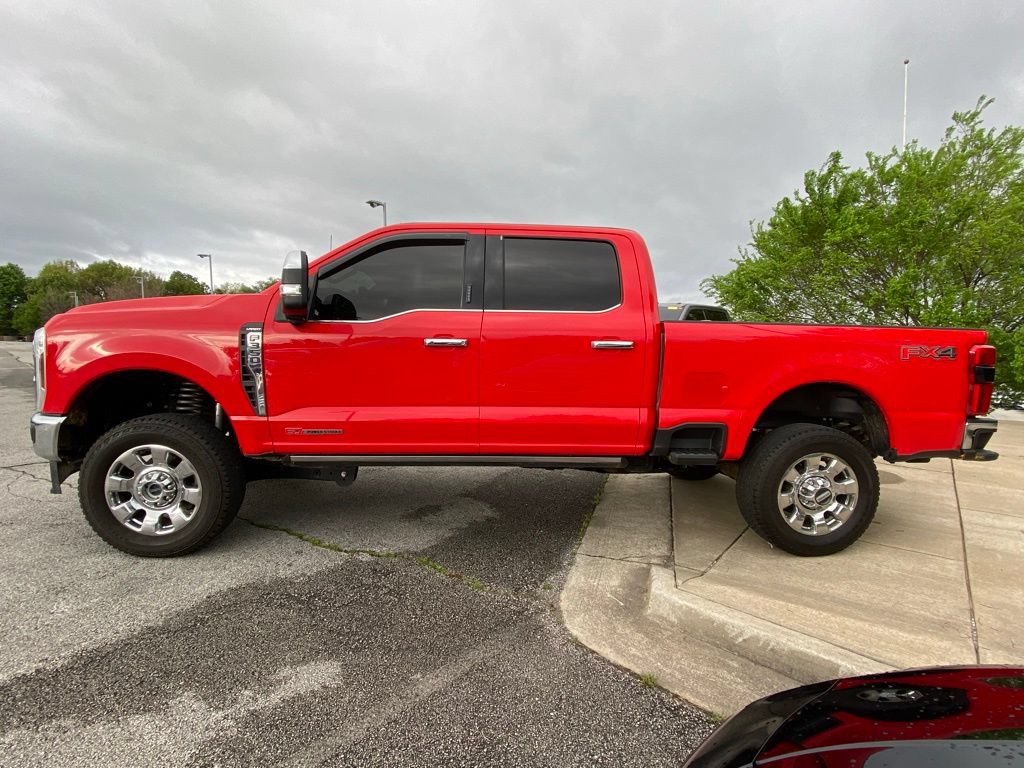 Used 2024 Ford F350 Lariat w/ Lariat Ultimate Package AWD/4WD image 4