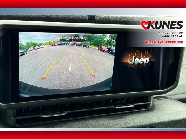 Used 2025 Jeep Wrangler Unlimited Sport AWD/4WD image 31
