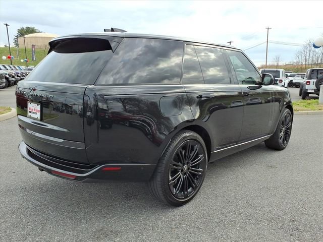 Used 2024 Land Rover Range Rover SE image 4