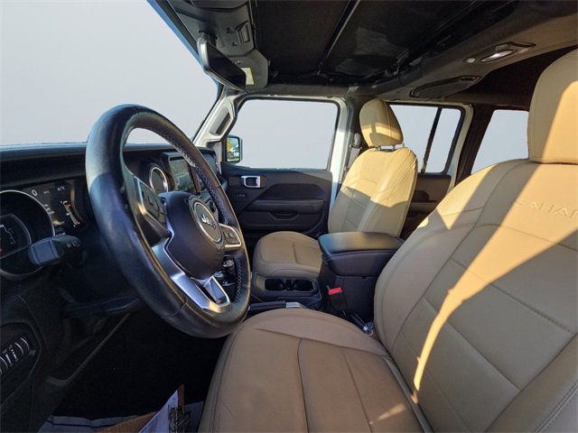 Used 2018 Jeep Wrangler Unlimited Sahara image 9