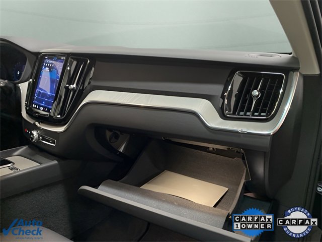 Used 2025 Volvo XC60 B5 Plus image 77