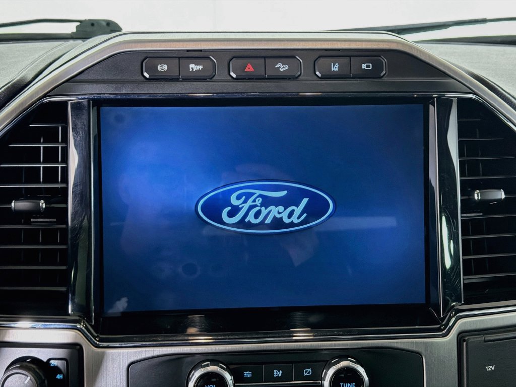Used 2022 Ford F350 Platinum AWD/4WD image 16