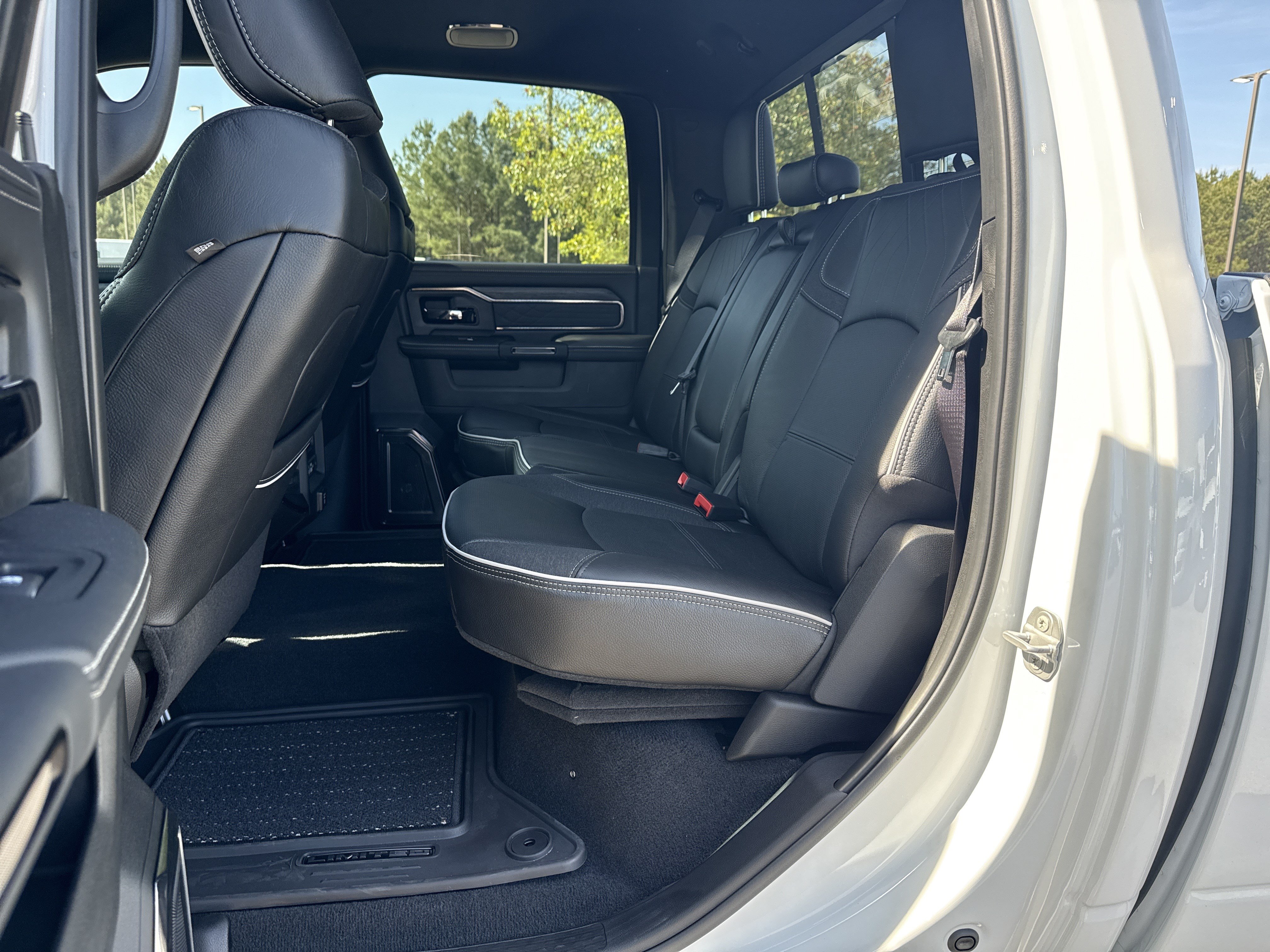 New 2026 RAM 2500 Limited AWD/4WD image 21