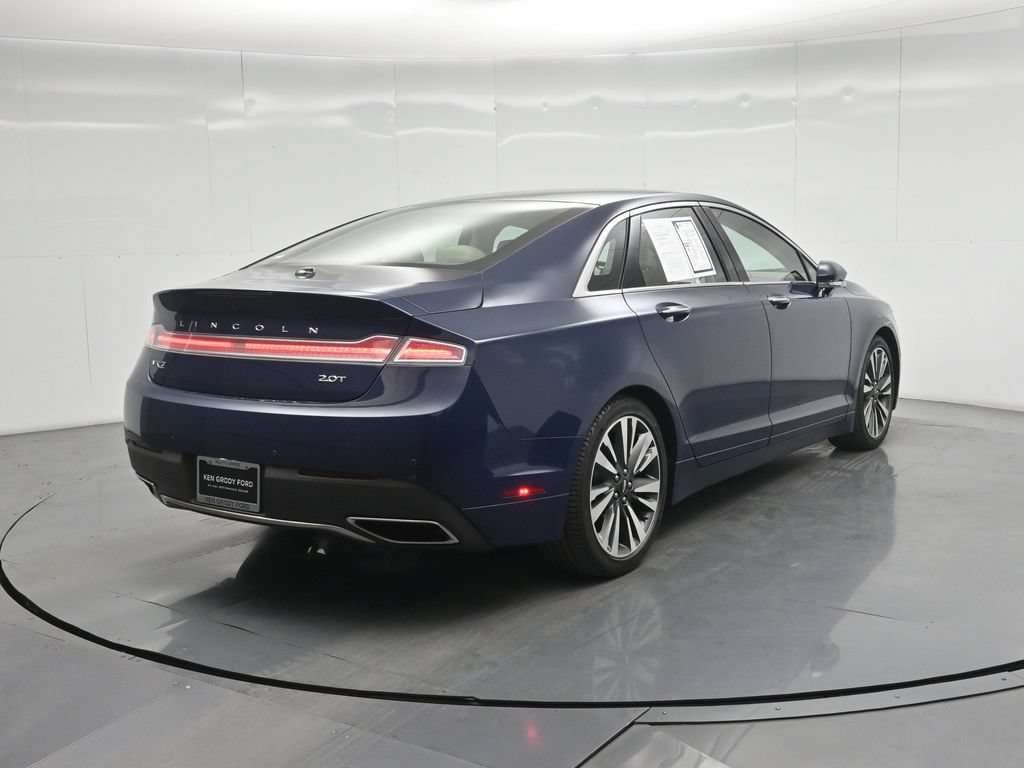 Used 2018 Lincoln MKZ Reserve FWD image 23