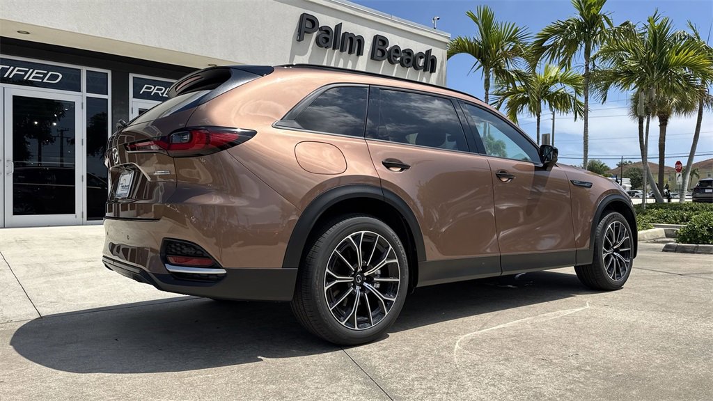 New 2025 MAZDA CX-70 Plug-In Hybrid w/ Premium Plus image 25