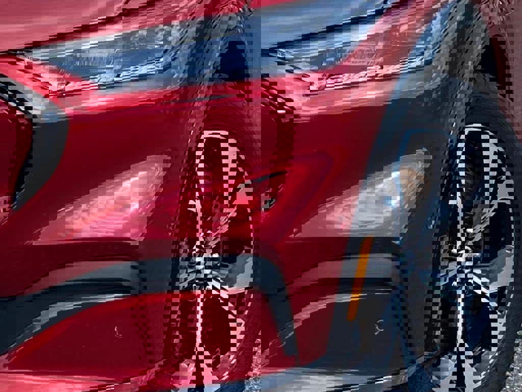 Used 2021 Ford Mustang Mach-E Premium image 6