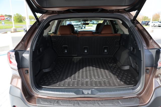 Used 2020 Subaru Outback Touring image 10