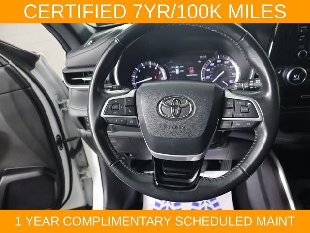 Used 2022 Toyota Highlander XSE FWD image 18