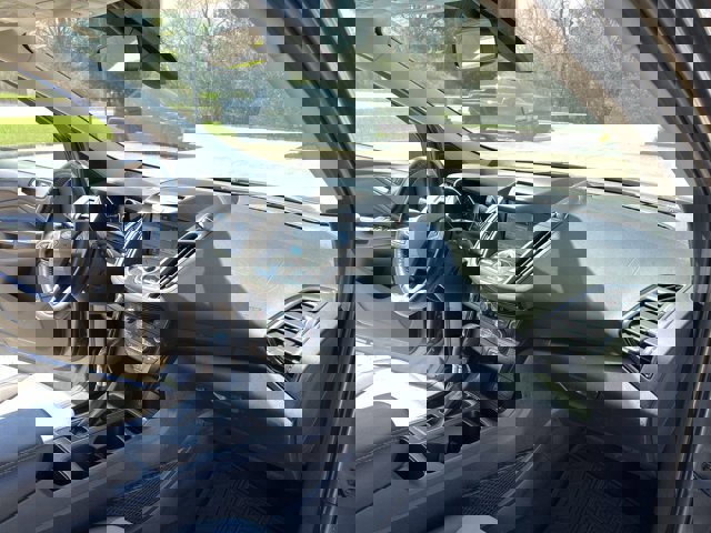 Used 2017 Ford Escape Titanium image 29