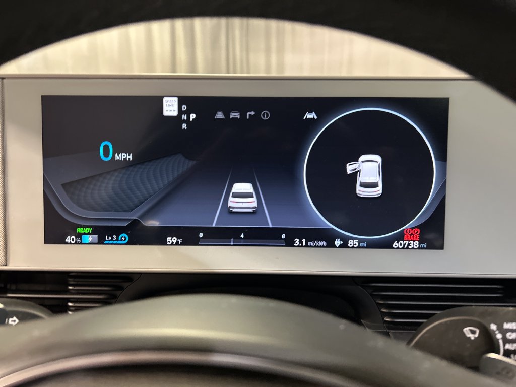 Used 2022 Hyundai Ioniq 5 Limited w/ Cargo Package AWD/4WD image 14