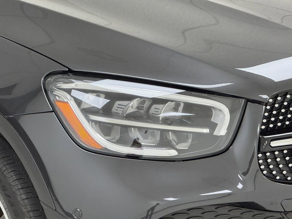 Used 2021 Mercedes-Benz GLC 300 image 40