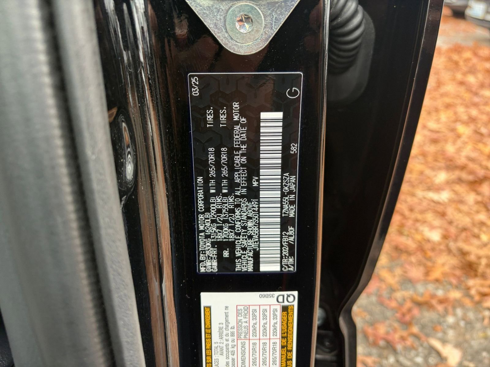 Used 2025 Toyota 4Runner TRD Off-Road image 29