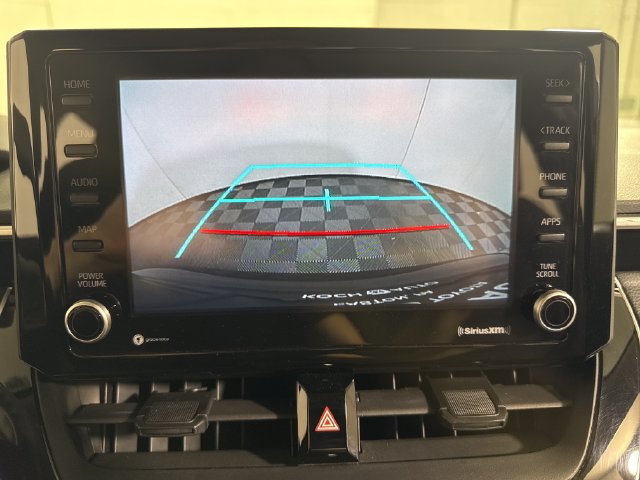 Used 2022 Toyota Corolla LE FWD image 29