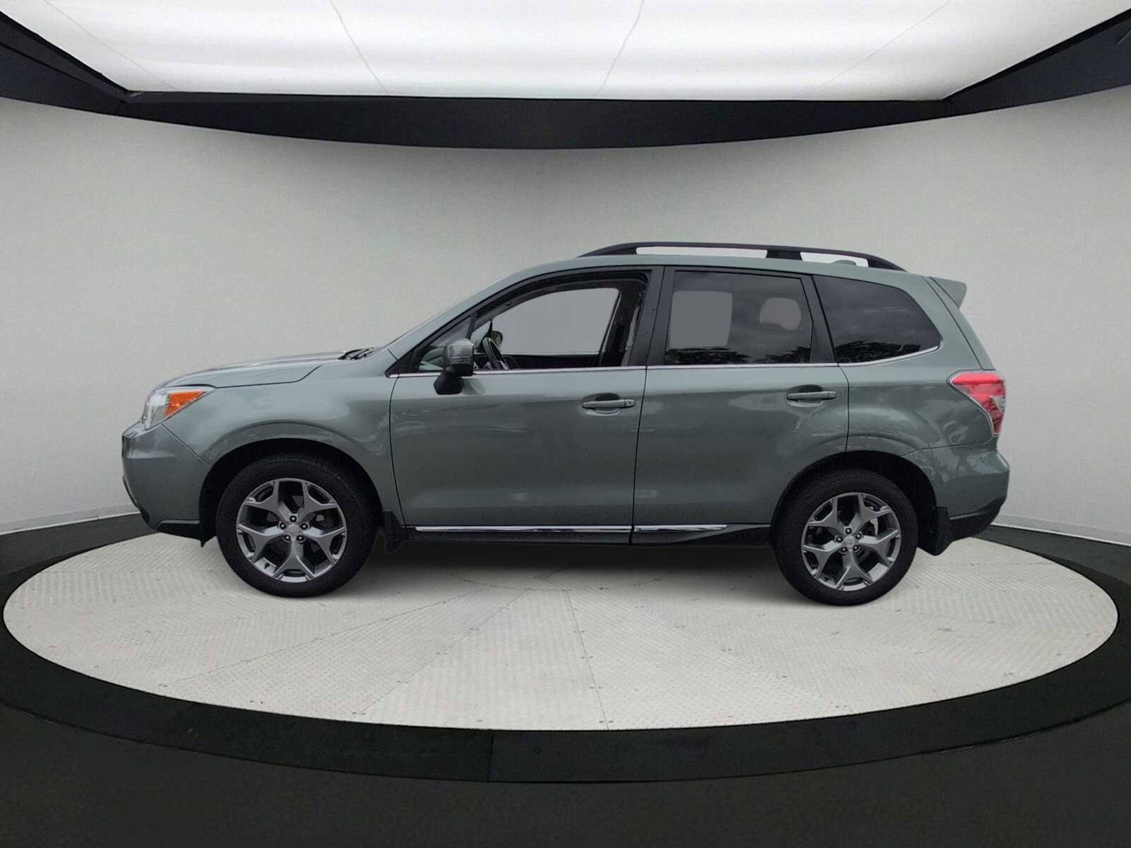 Used 2016 Subaru Forester 2.5i Touring w/ Eyesight & Navigation System AWD/4WD image 5