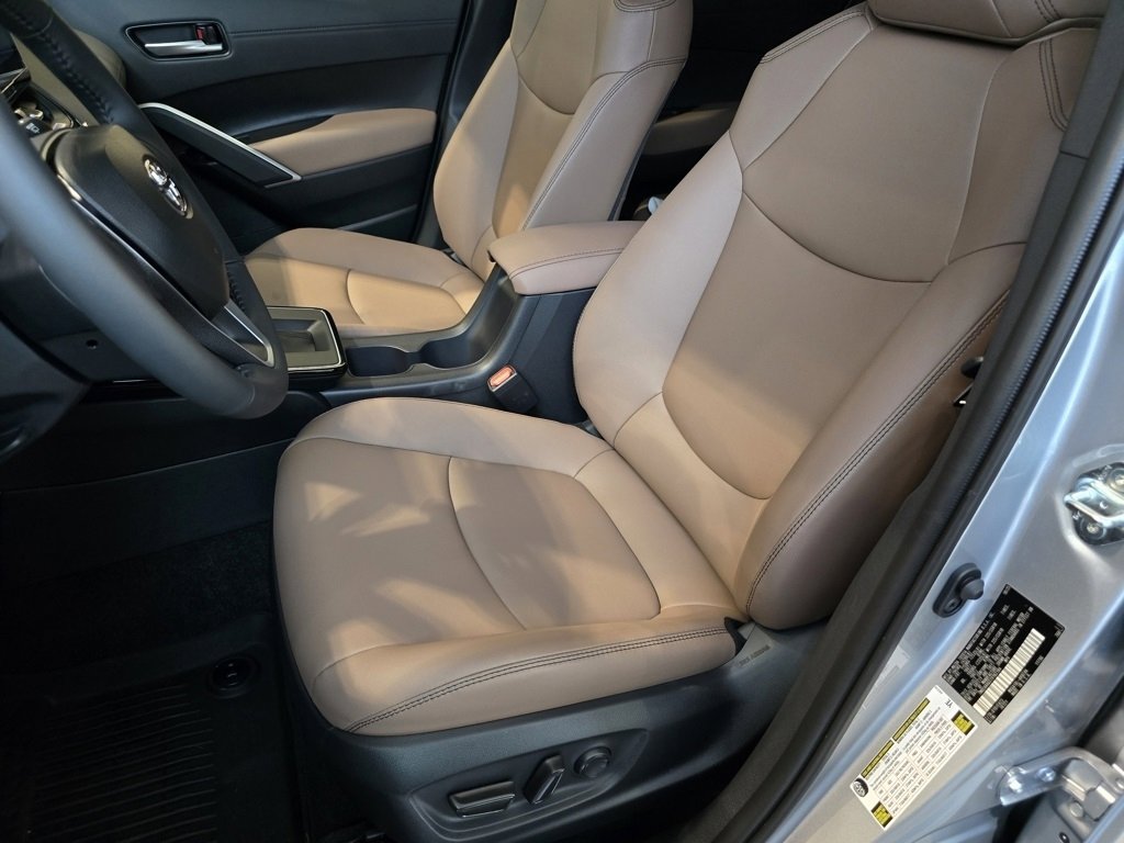 New 2026 Toyota Corolla Cross XLE image 20