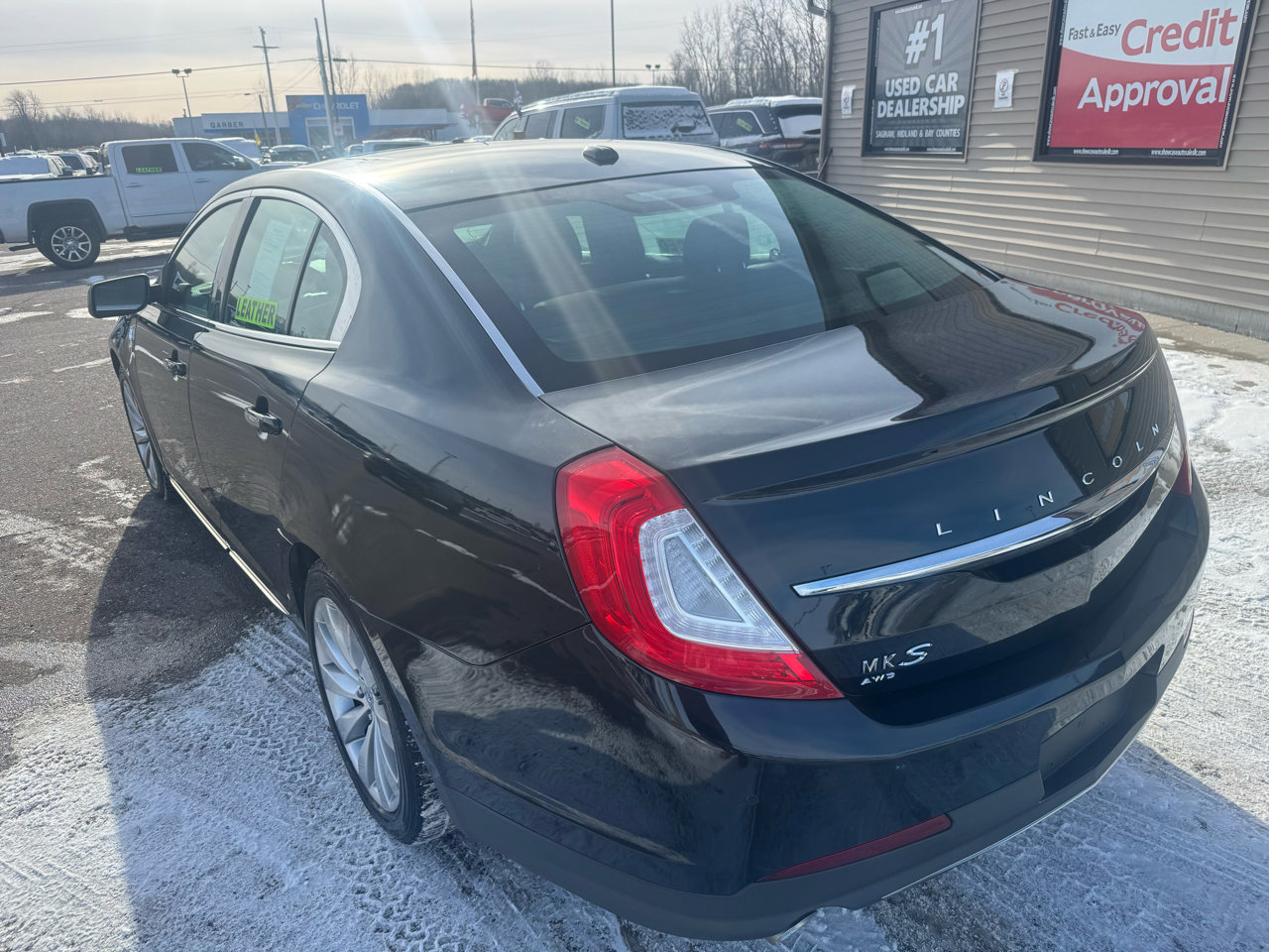 Used 2015 Lincoln MKS AWD w/ Equipment Group 101A image 7