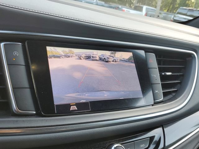 Used 2023 Buick Enclave Essence w/ Experience Buick Package FWD image 20
