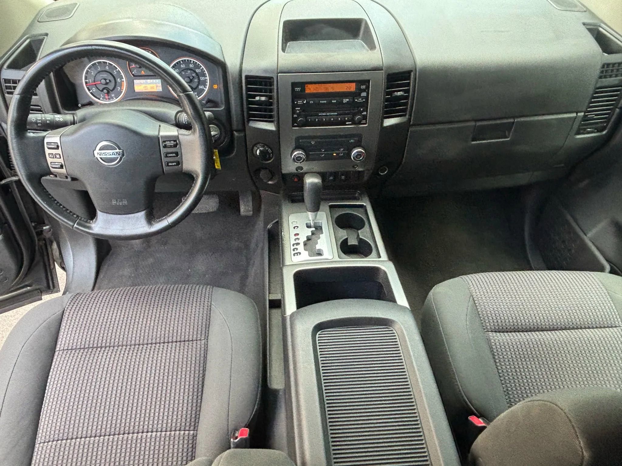 Used 2011 Nissan Titan SV w/ SV Value Truck Pkg image 24