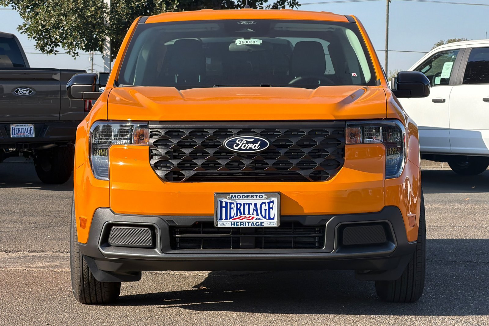 New 2026 Ford Maverick XLT w/ XLT Luxury Package FWD image 9