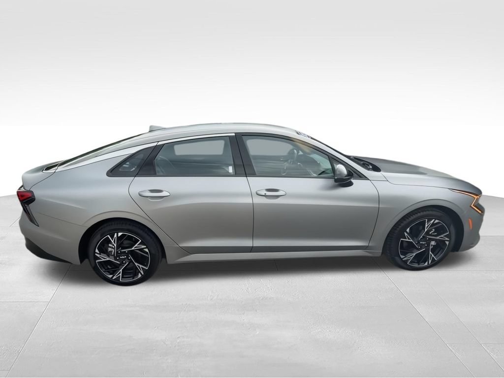 Certified 2025 Kia K5 GT-Line FWD image 9