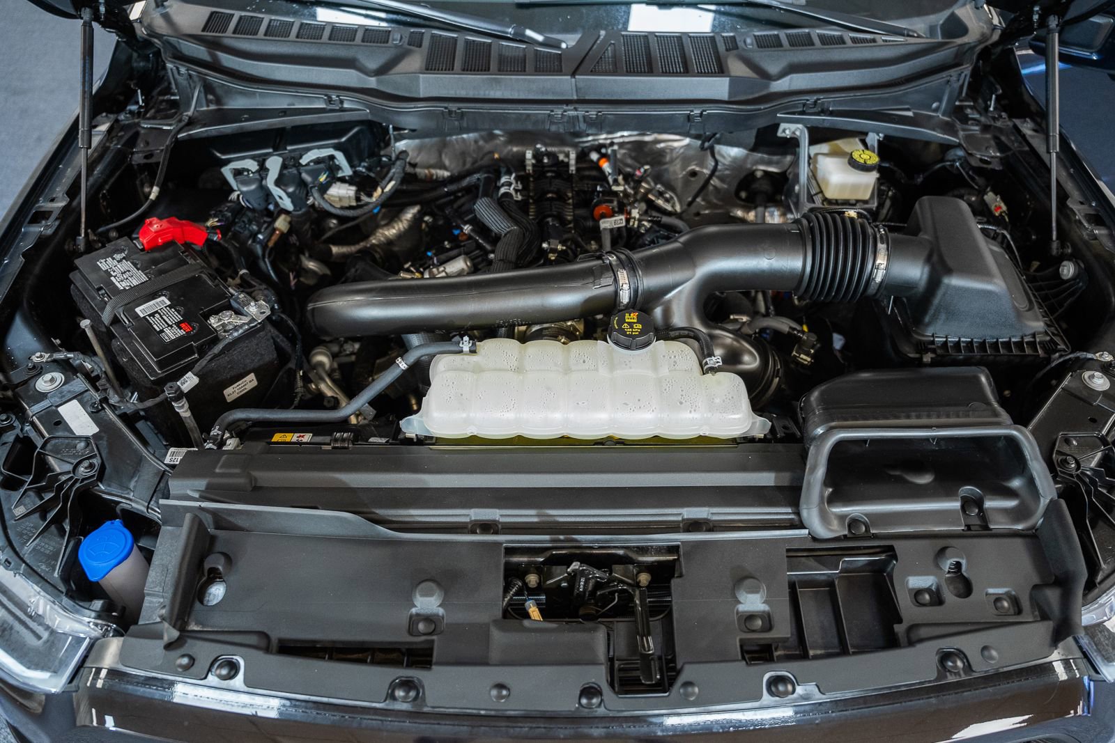 Used 2024 Ford F150 Lariat w/ Equipment Group 502A High image 26