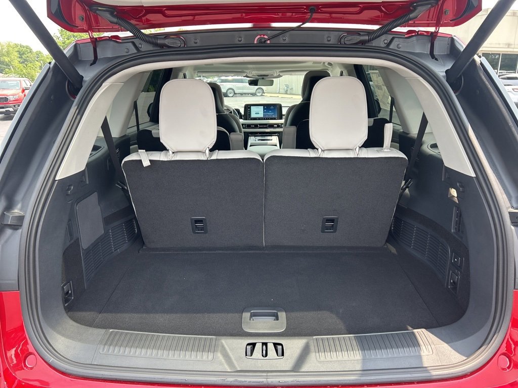 New 2025 Lincoln Aviator Reserve w/ Equipment Group 201A image 16