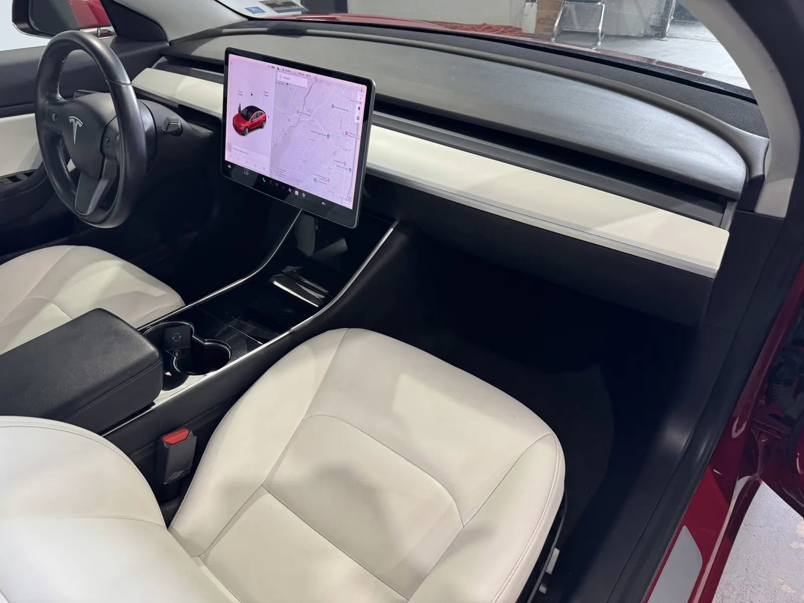 Used 2019 Tesla Model 3 Standard Range Plus image 5