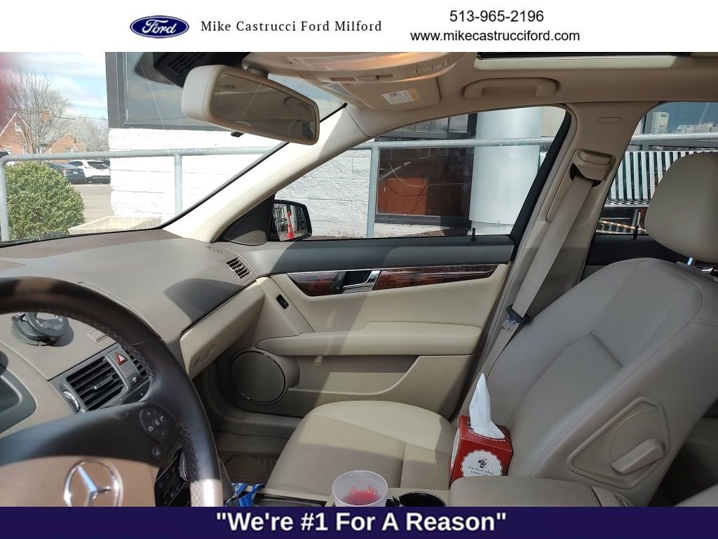 Used 2010 Mercedes-Benz C 300 4MATIC Sedan image 5