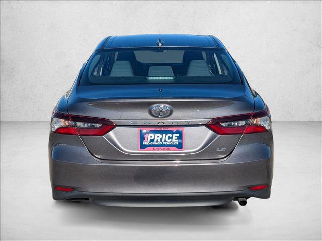 Used 2023 Toyota Camry LE image 7
