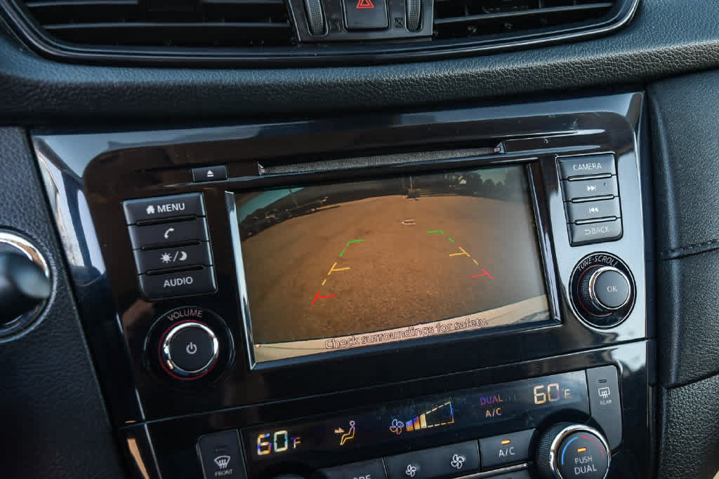 Used 2020 Nissan Rogue SV FWD image 54