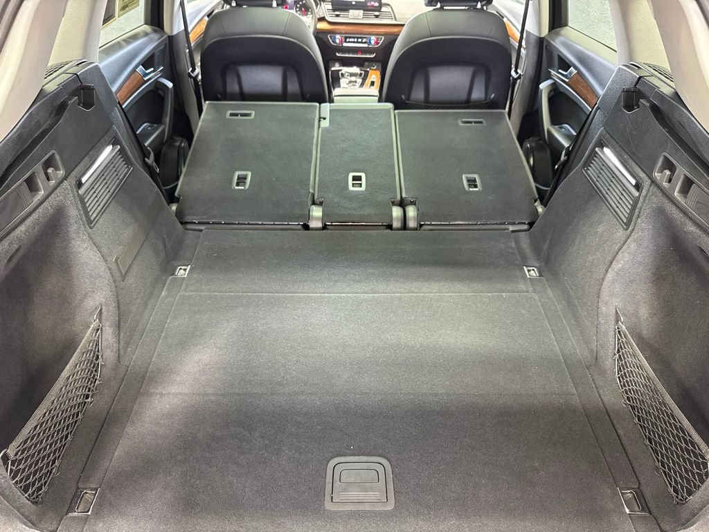 Used 2023 Audi Q5 2.0T Premium w/ Convenience Package AWD/4WD image 28
