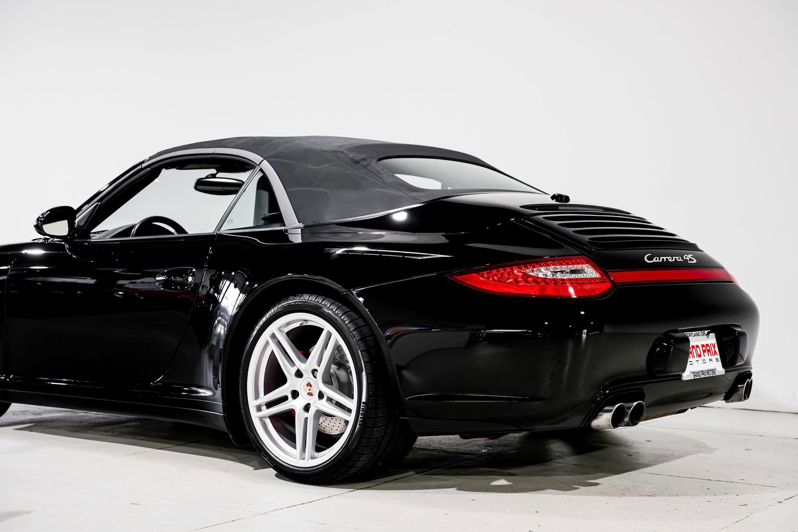 Used 2010 Porsche 911 Carrera 4S AWD/4WD image 33