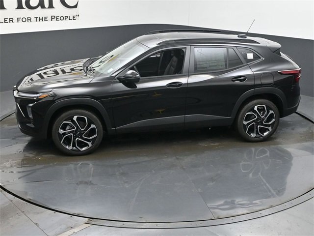 New 2026 Chevrolet Trax RS w/ Sunroof Package image 36