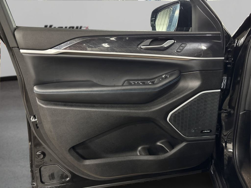 Used 2024 Jeep Grand Cherokee Trailhawk w/ Advanced Protech Group II image 24