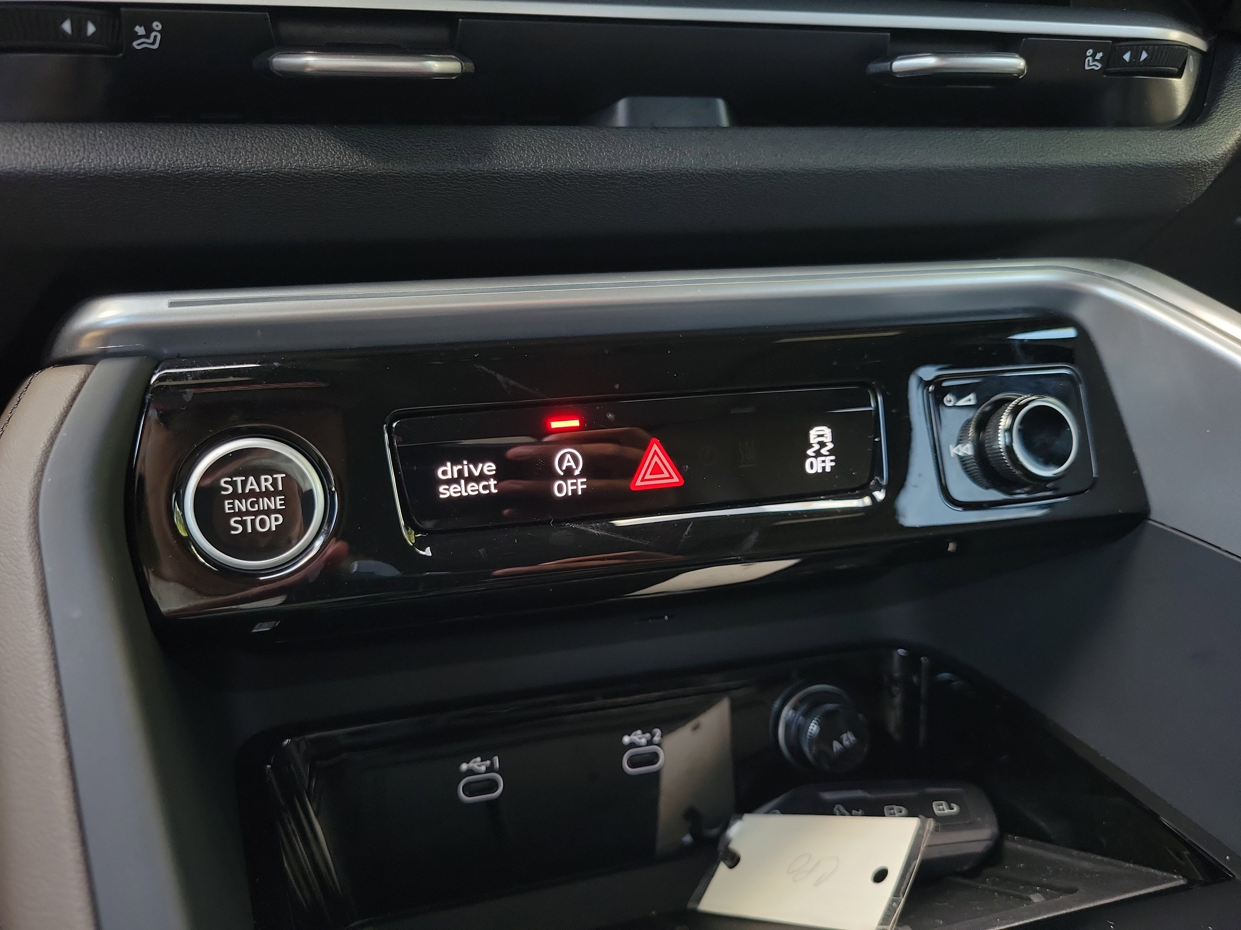 Certified 2025 Audi Q5 Premium Plus w/ Premium Plus AWD/4WD image 25