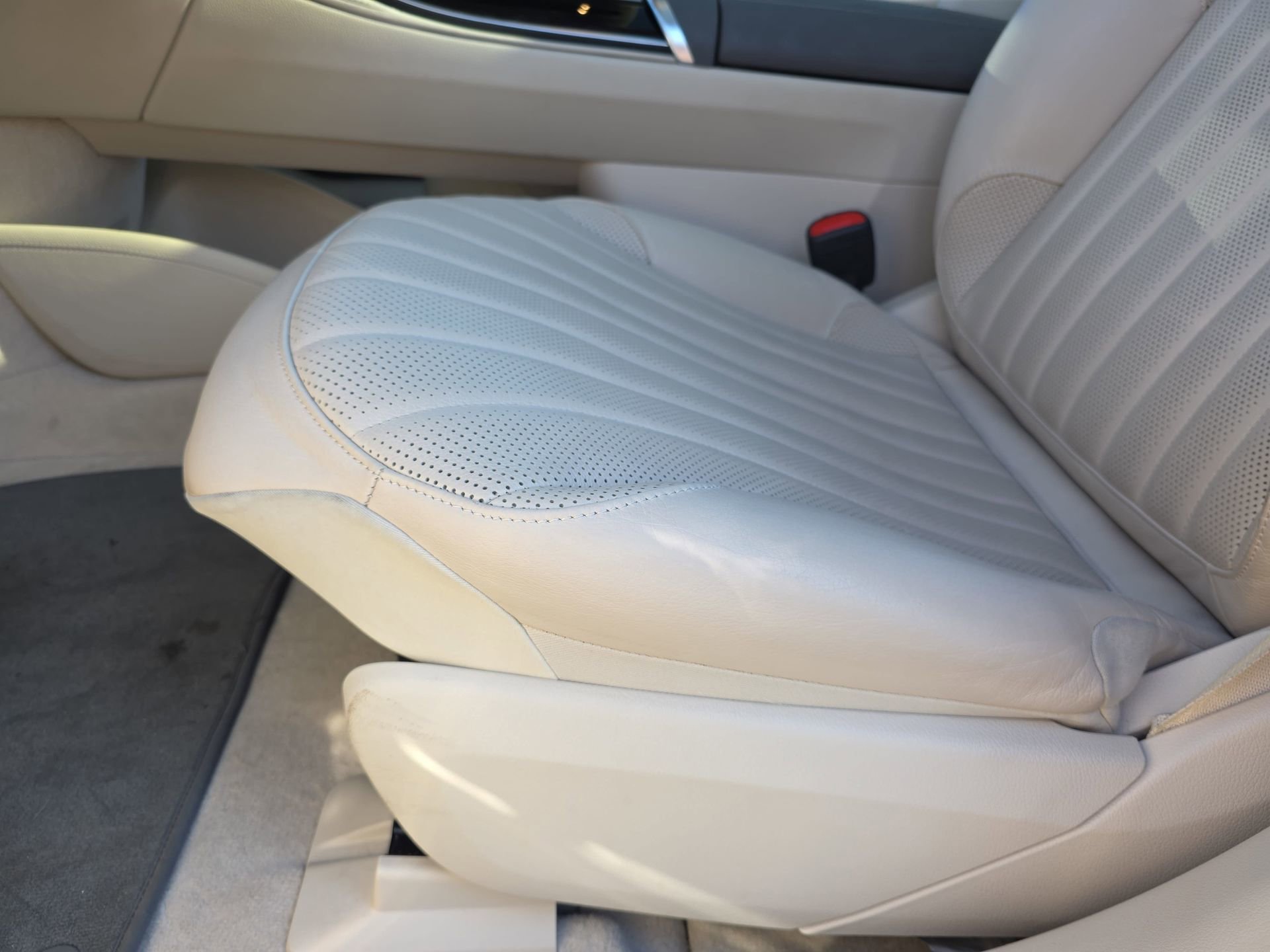 Used 2022 Mercedes-Benz EQS 450+ Sedan image 28