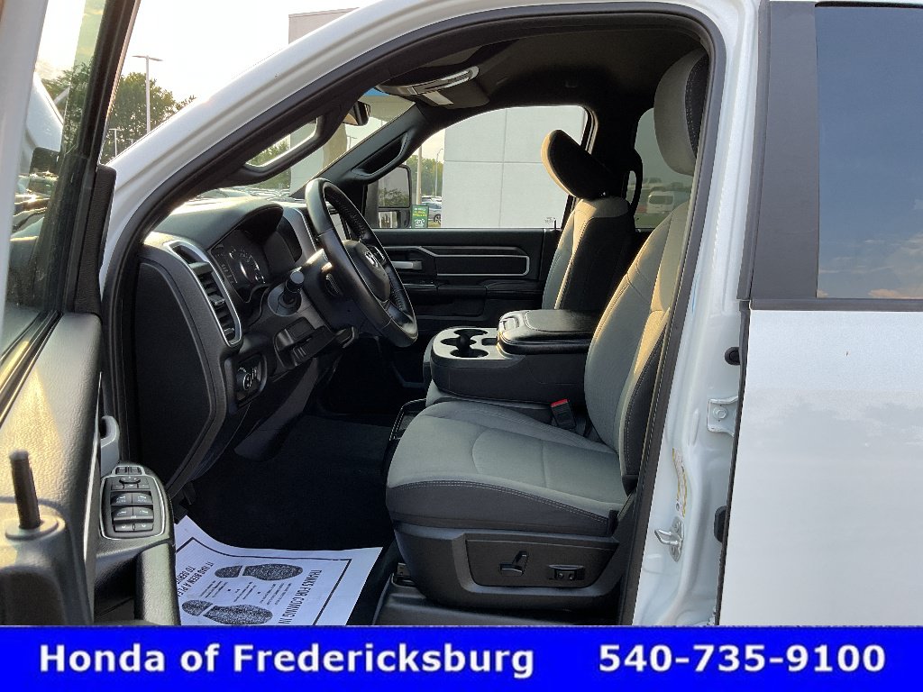 Used 2024 RAM 2500 Big Horn AWD/4WD image 26