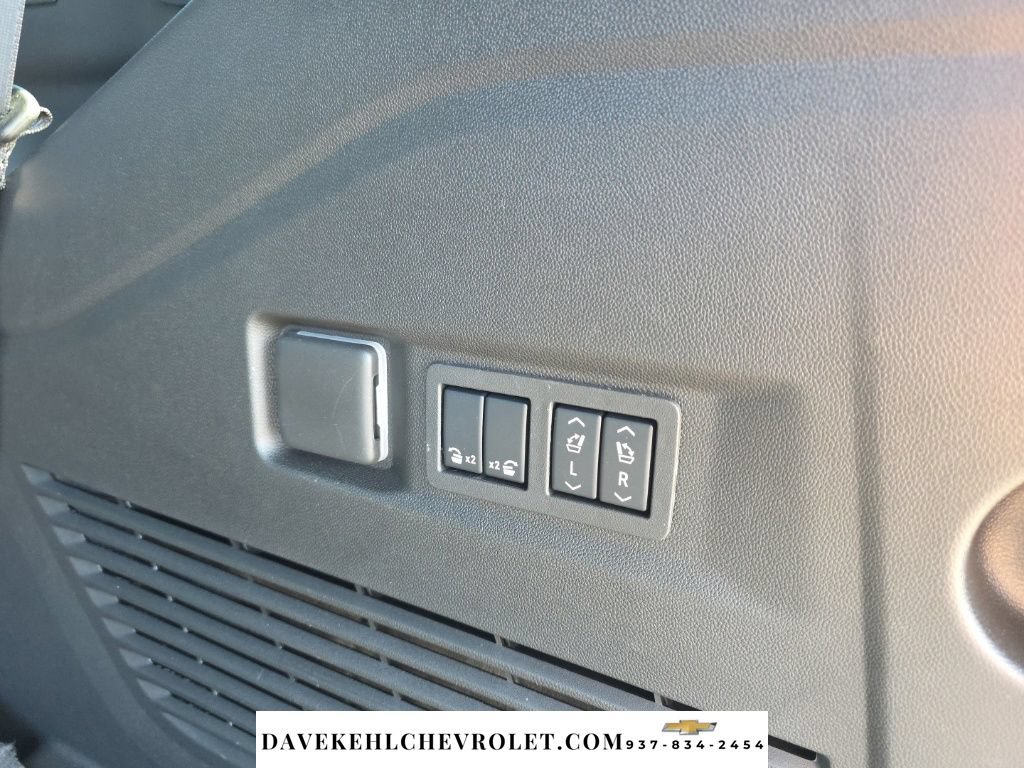 Used 2026 Chevrolet Tahoe High Country w/ Sun And Tow Package AWD/4WD image 42