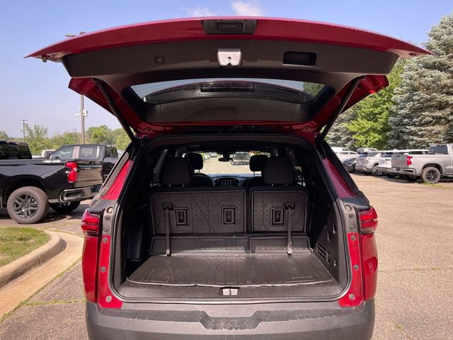 Used 2023 Chevrolet Traverse LT FWD image 25