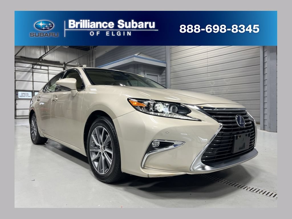 Used 2017 Lexus ES 300h w/ Luxury Package
