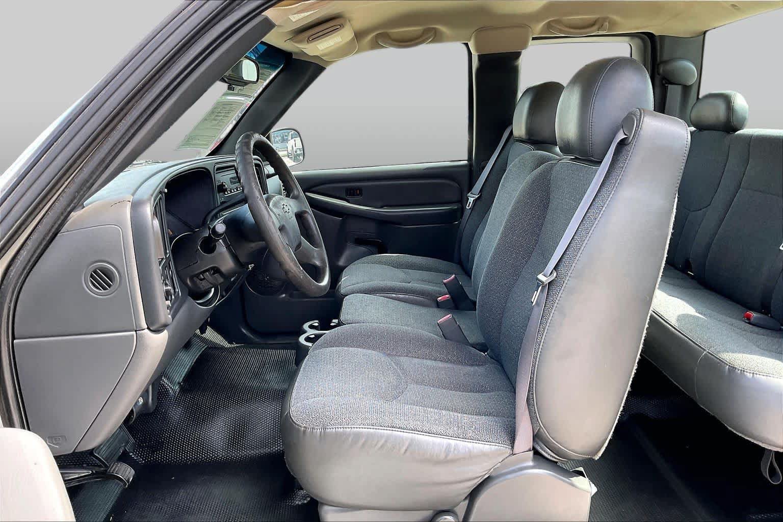 Used 2006 Chevrolet Silverado 1500 W/T RWD image 7