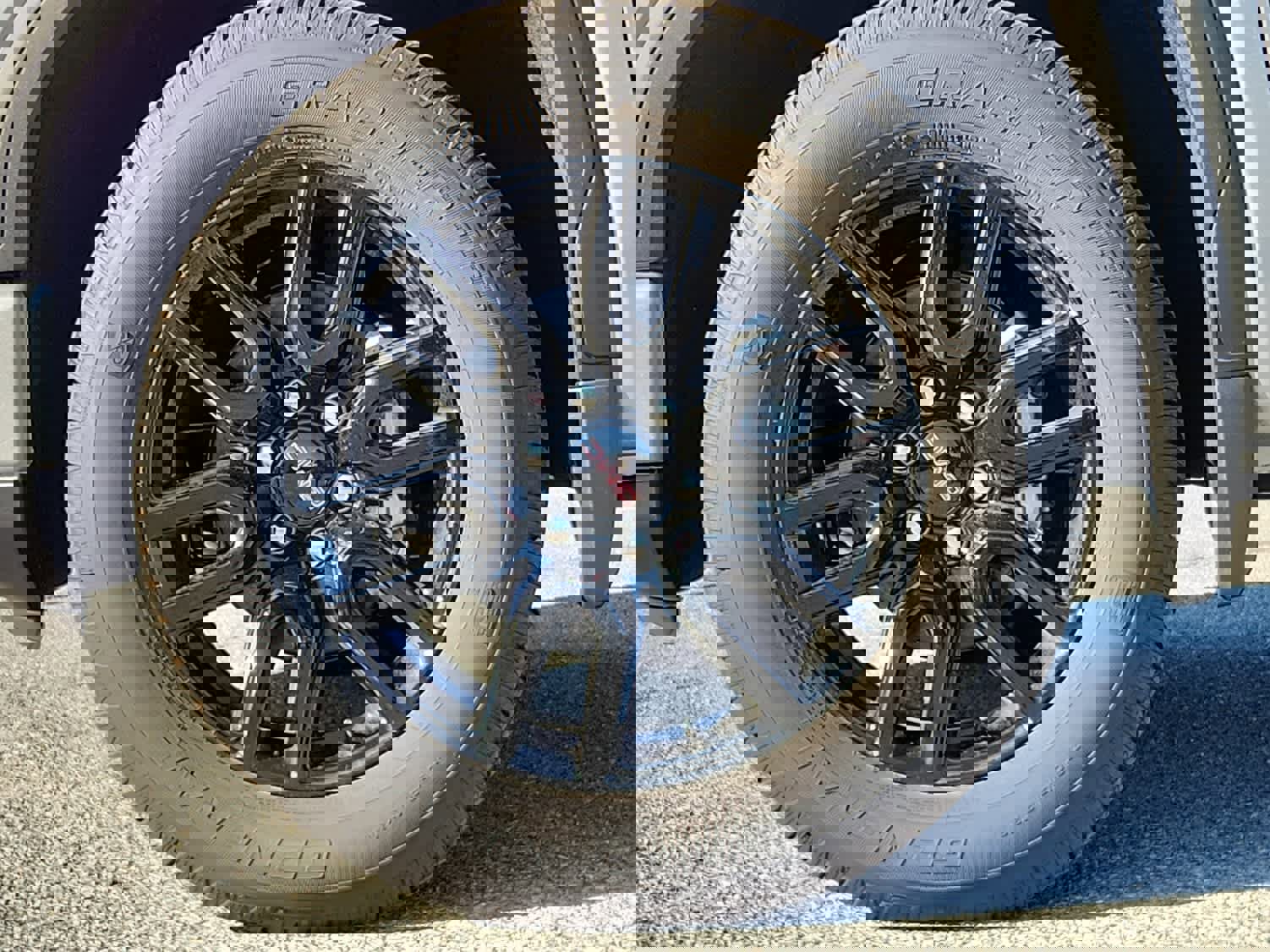 New 2026 GMC Sierra 1500 Elevation image 6