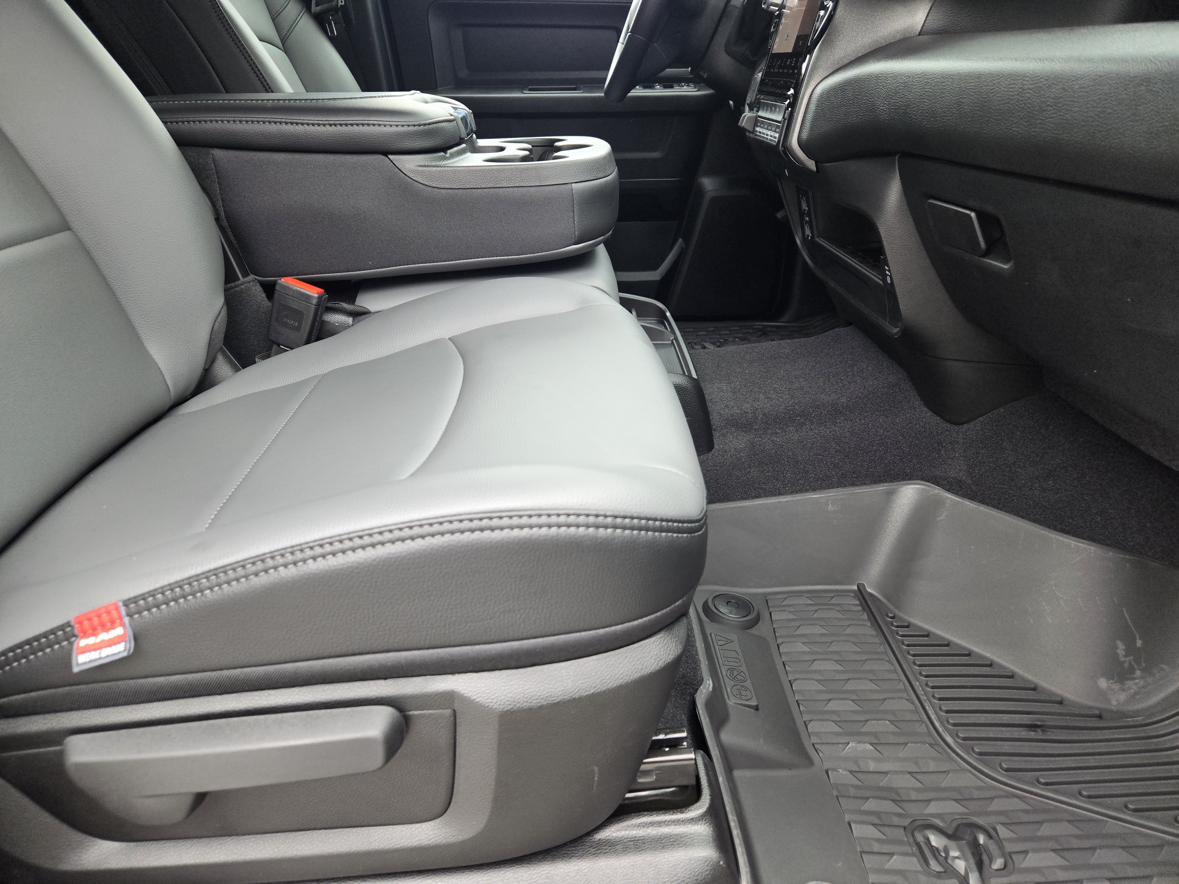 New 2026 RAM 2500 Tradesman AWD/4WD image 11
