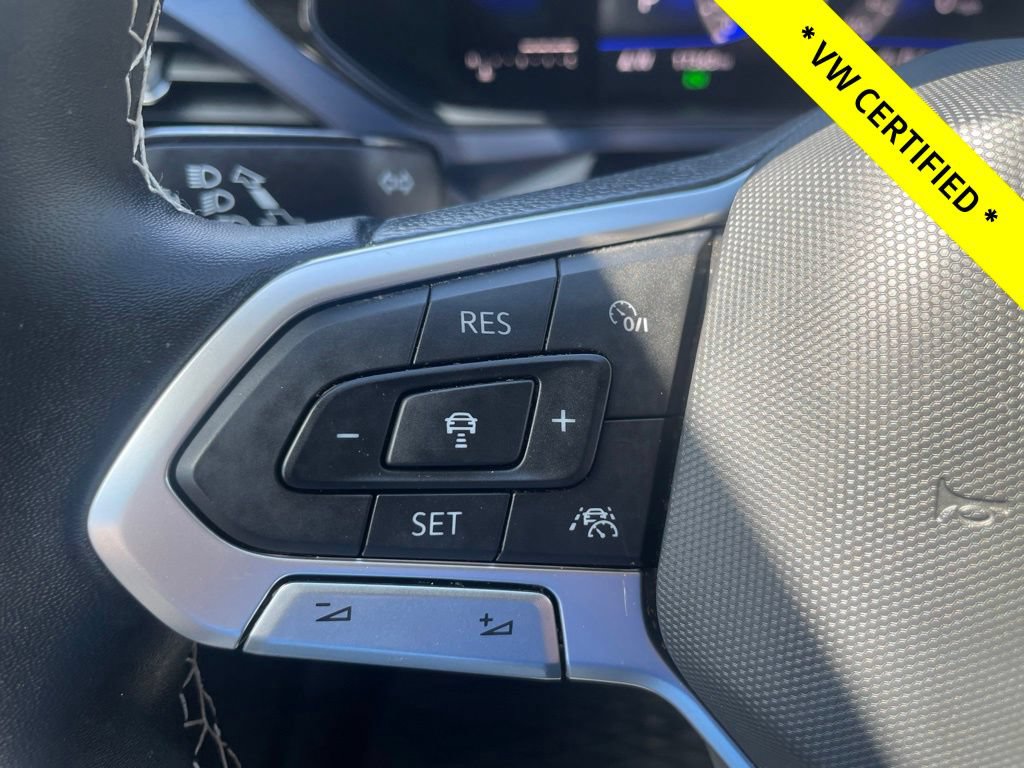 Certified 2023 Volkswagen Taos SE FWD image 27